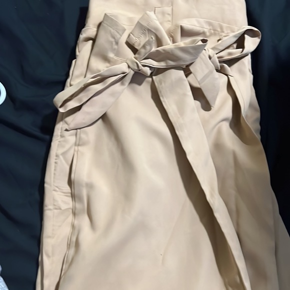 SHEIN SXY Plus Knot Hem Belted Pants - Picture 2 of 3